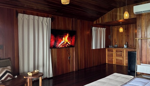 Luxury Suite, Lagoon View