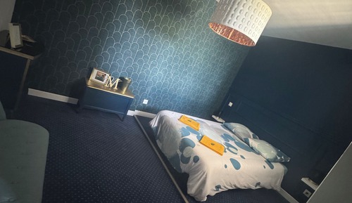 Double Room, Hill View
