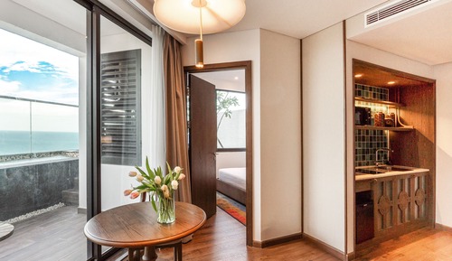 Executive Penthouse, 2 Bedrooms, Private Pool, Beach View