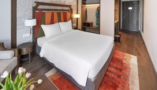 Deluxe Room, Garden View