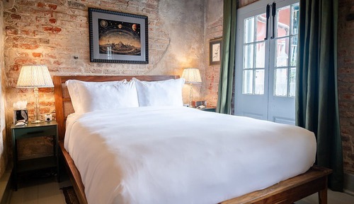 Double Room, 1 Queen Bed, Courtyard View