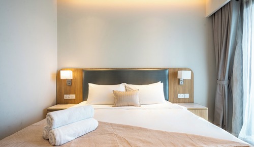 Deluxe Apartment, 3 Bedrooms, Lake View