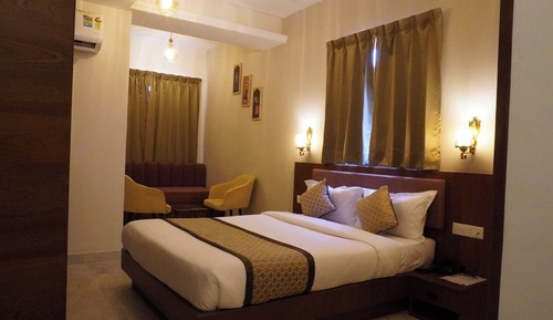 Deluxe Double Room, City View