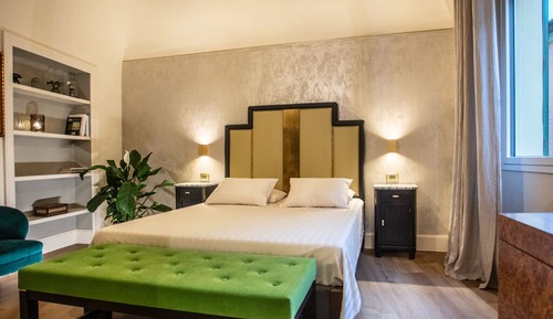 Deluxe Double Room, City View (Seta)