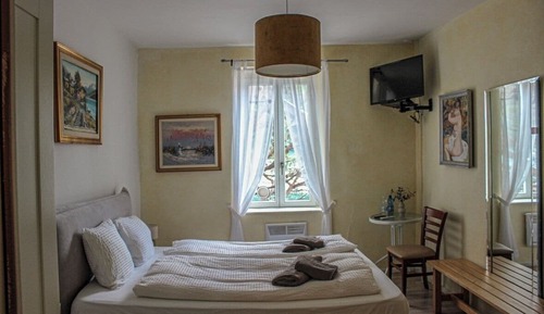 Standard Double Room, Private Bathroom, Lake View