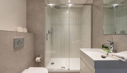 Premier Apartment