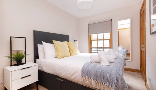 Comfort Apartment, City View