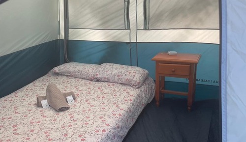 Tent P17