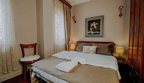 Deluxe Double Room, City View