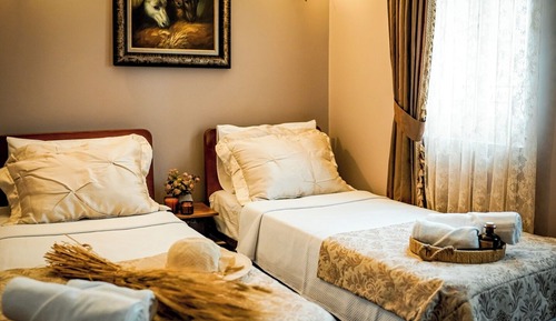 Deluxe Double Room, City View