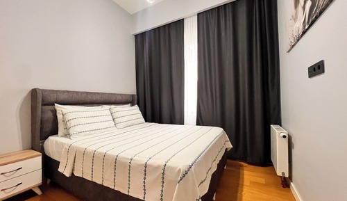 Deluxe Condo, 1 Bedroom, City View