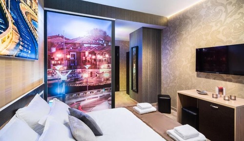 Double Room, Balcony