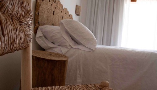 Basic Double Room, Balcony, Mountain View