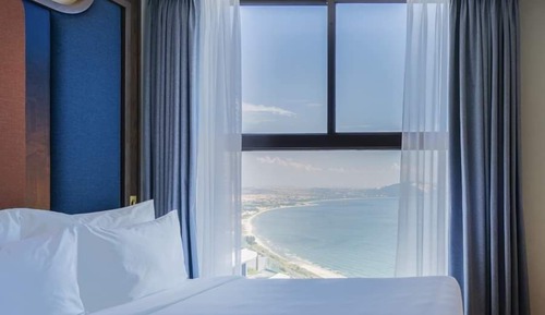 Panoramic Penthouse, 2 Bedrooms, Private Pool, Bay View