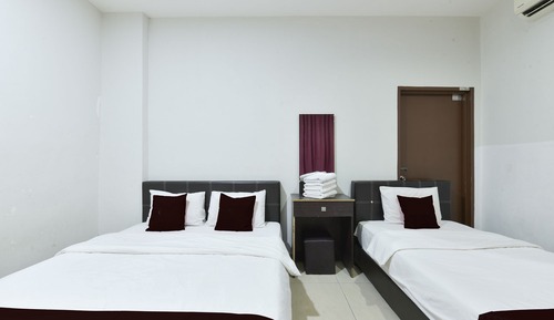 Economy Studio Suite