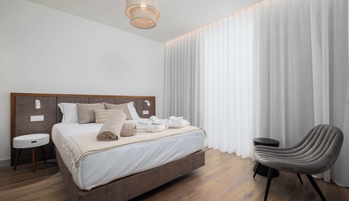 Standard Apartment
