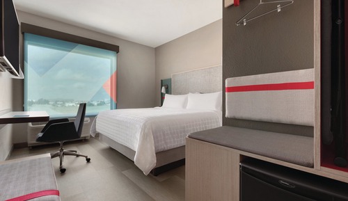 Standard Room, 1 King Bed (Bath Shower Combination)