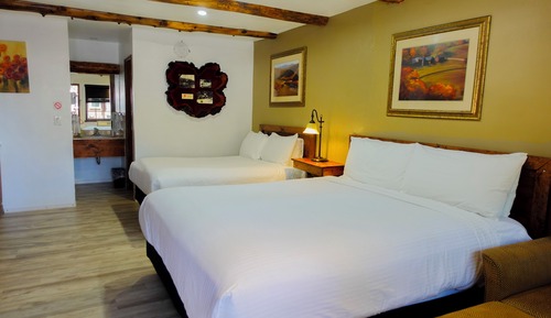 Deluxe Double or Twin Room