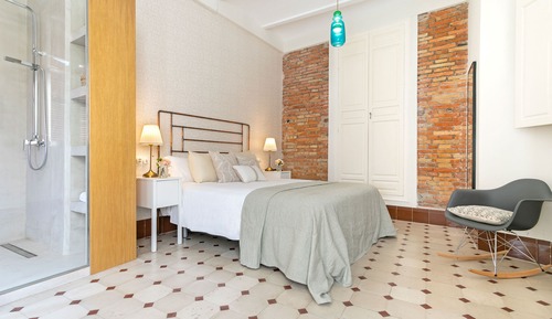 Apartment (4 Bedrooms)