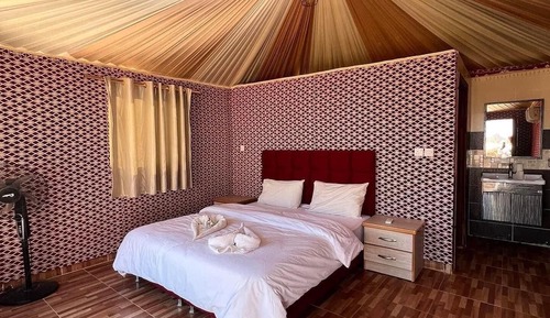 Deluxe Double or Twin Room, Courtyard View