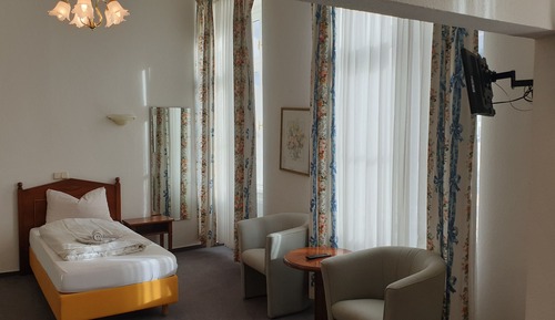 Classic Triple Room
