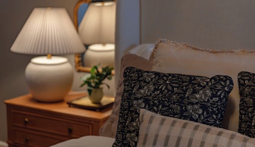 Historic Riverview Inn | Six