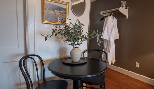 Historic Riverview Inn | Five