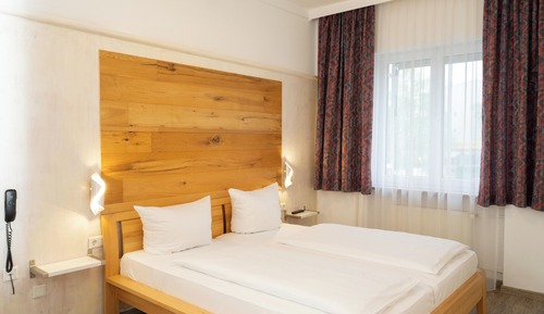 Economy Double Room