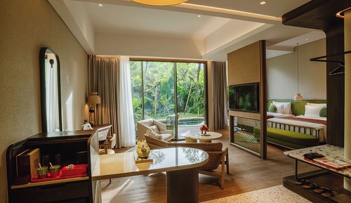 Imagi Oasis Suite Plunge Pool