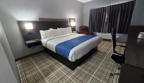 Suite, 1 Queen Bed with Sofa bed