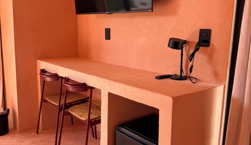 Deluxe Studio Suite