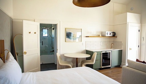 Luxury Studio Suite