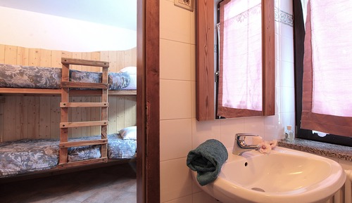 Cabin, Mountain View