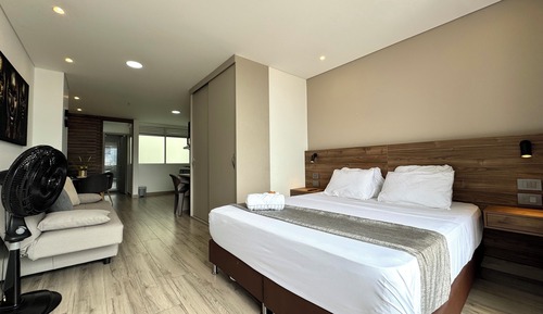 Deluxe Studio, 1 Bedroom, Balcony, City View