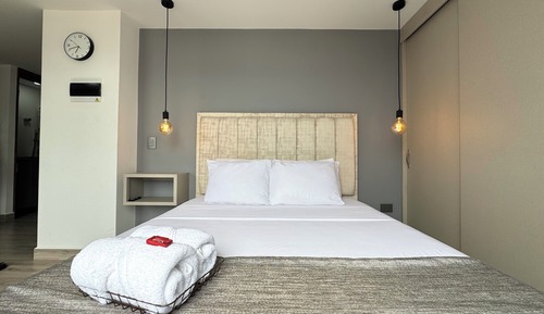 Deluxe Studio, 1 Bedroom, Balcony, City View