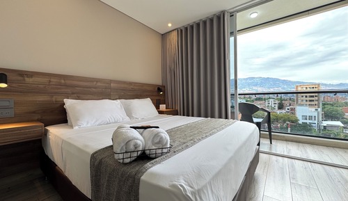 Deluxe Studio, 1 Bedroom, Balcony, City View