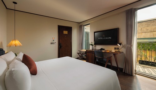 Premium Double Room, Balcony, Courtyard View