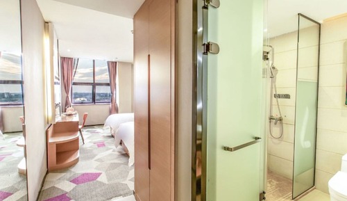 Superior Double Room, City View