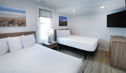 Deluxe Suite (Townhouse Apartment)