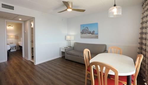 Premier Room (Ocean Front Beach Suite)