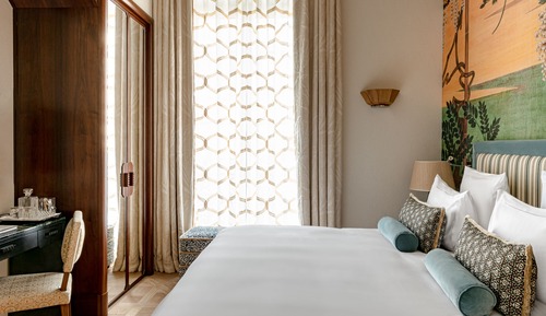 Room (Boudoir)