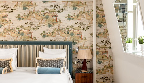 Junior Suite (Top Floor)