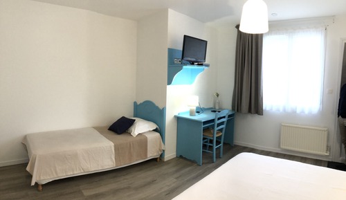 Comfort Triple Room