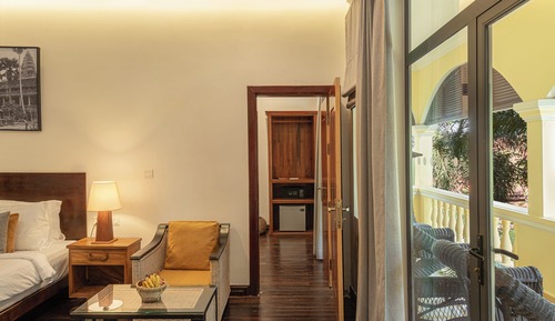 Family Suite with Pool view