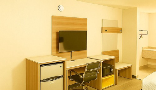 Standard Room, 1 King Bed, Non Smoking