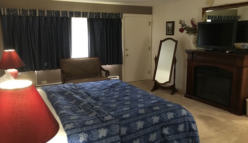 Deluxe Room, 1 King Bed