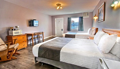 Room, 2 Queen Beds