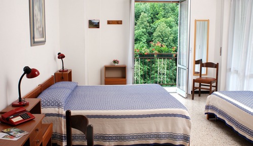 Standard Double or Twin Room, Valley View