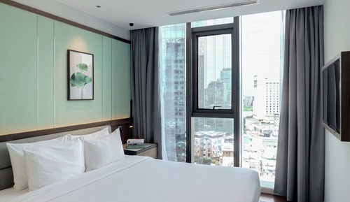 Suite, 2 Bedrooms, City View