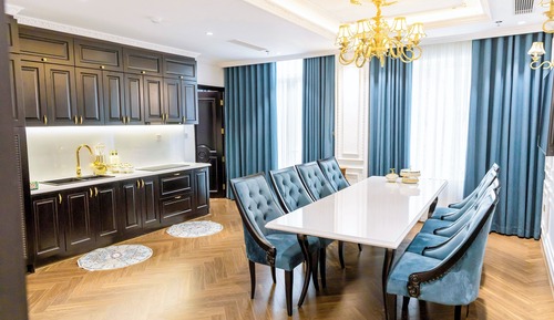 Presidential Apartment, Courtyard View